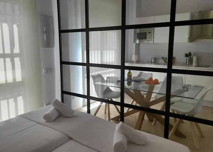 Rentalsevilla Teatinos I Apartamento Sevilha